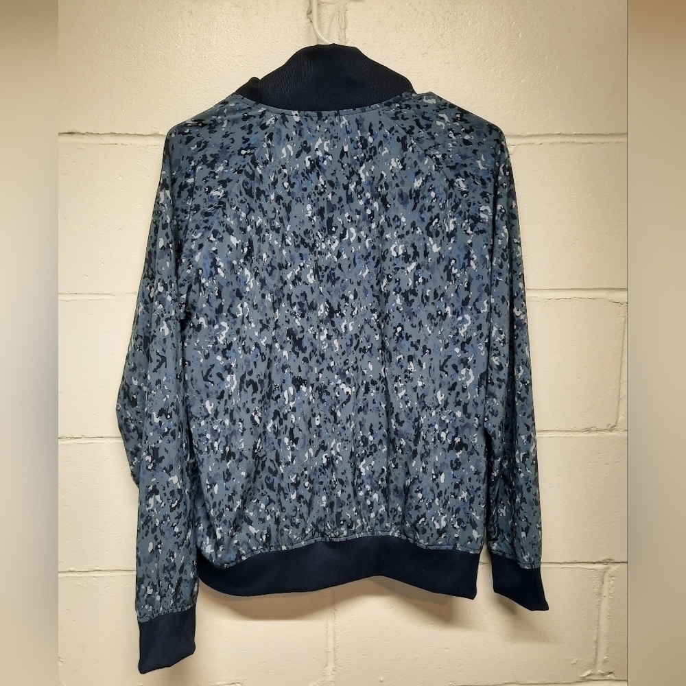 Athleta Women's Brooklyn Bomber Jacket Blue Speckled Camo Medium - Picture 3 of 7
